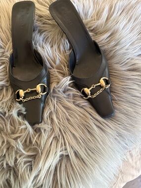 Gucci Black Leather Mule Heels with Gold Horsebit Chain